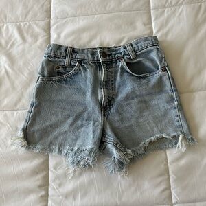 Vintage Levi's Shorts (C133)
